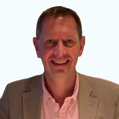 Cris Kinrade, Founder and Trainer at AI Fluency